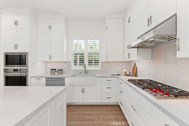 107 Petunia, Irvine, CA 92618