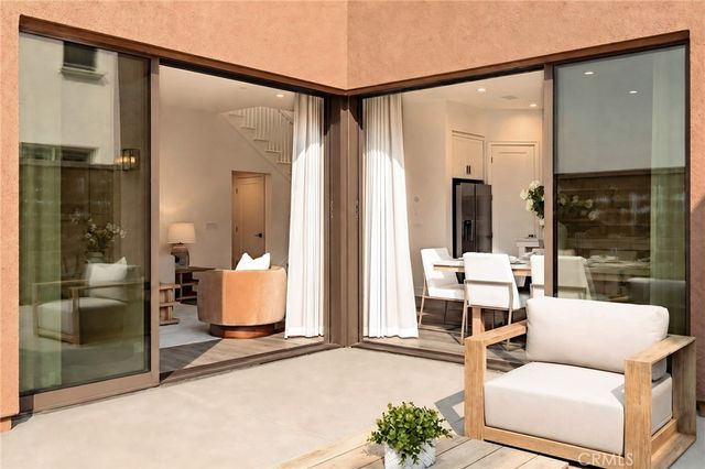 107 Petunia, Irvine, CA 92618
