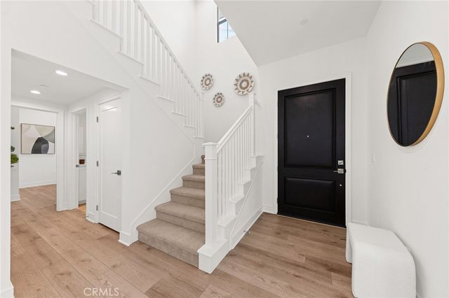 107 Petunia, Irvine, CA 92618