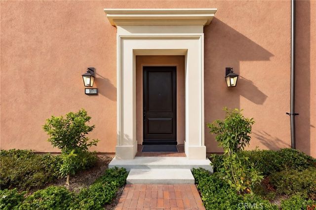 107 Petunia, Irvine, CA 92618
