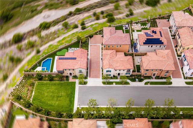 107 Petunia, Irvine, CA 92618