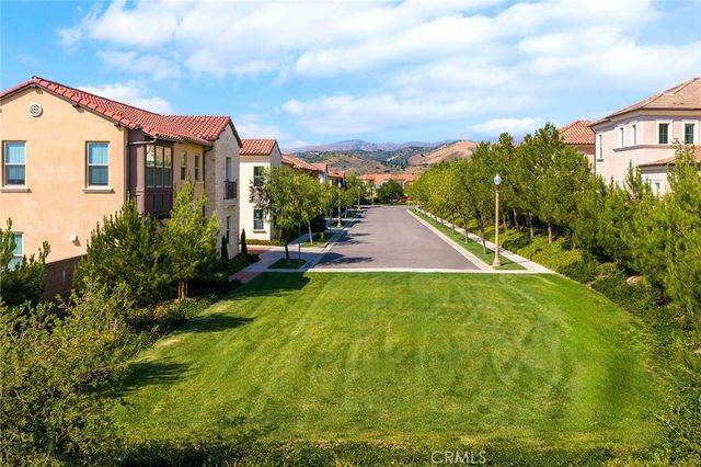 107 Petunia, Irvine, CA 92618