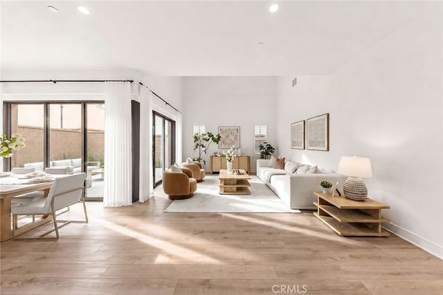 107 Petunia, Irvine, CA 92618