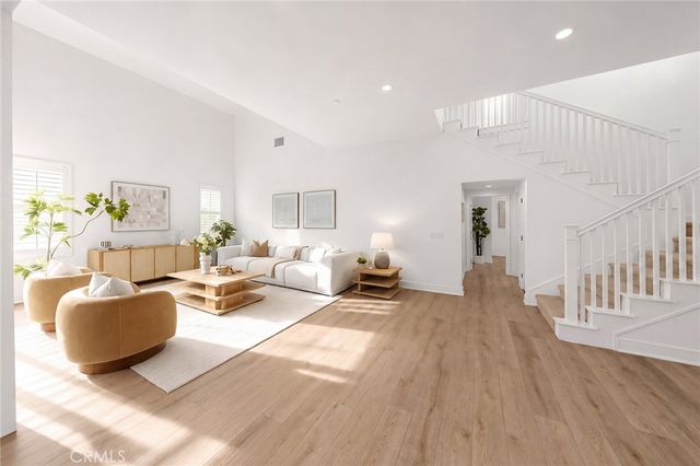 107 Petunia, Irvine, CA 92618
