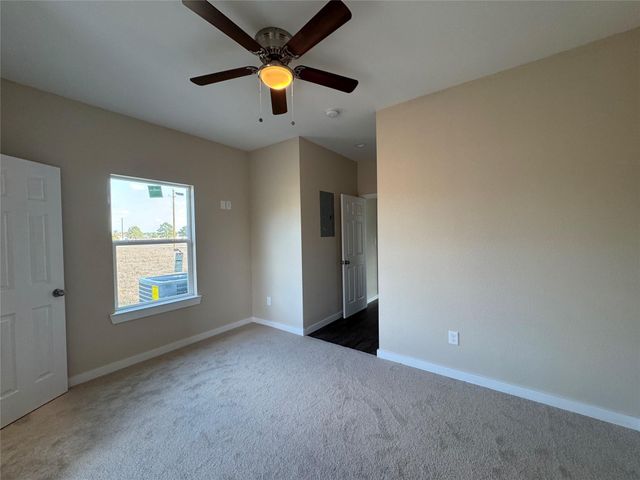 50 Westlake West, Trinity, TX 75862