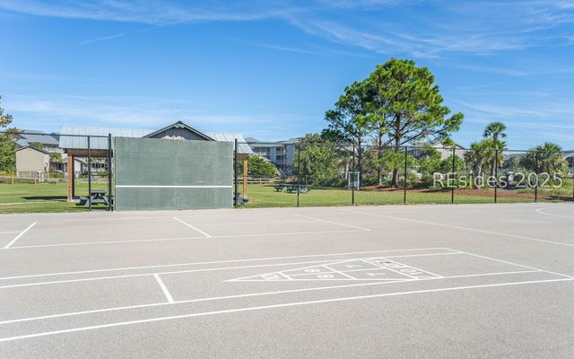 2 Harbor Dr N Unit L201, St Helena Island, SC 29920