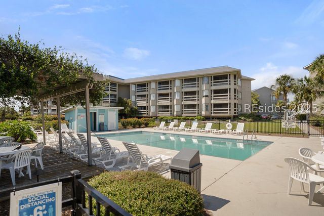 2 Harbor Dr N Unit L201, St Helena Island, SC 29920