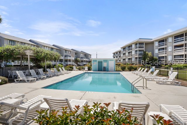 2 Harbor Dr N Unit L201, St Helena Island, SC 29920