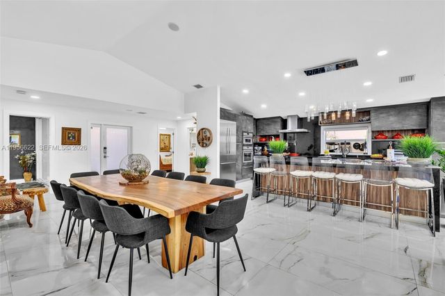 3388 SW 49th St, Hollywood, FL 33312