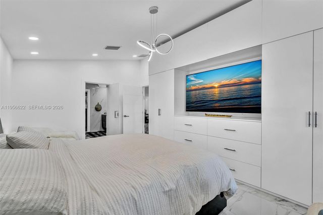 3388 SW 49th St, Hollywood, FL 33312