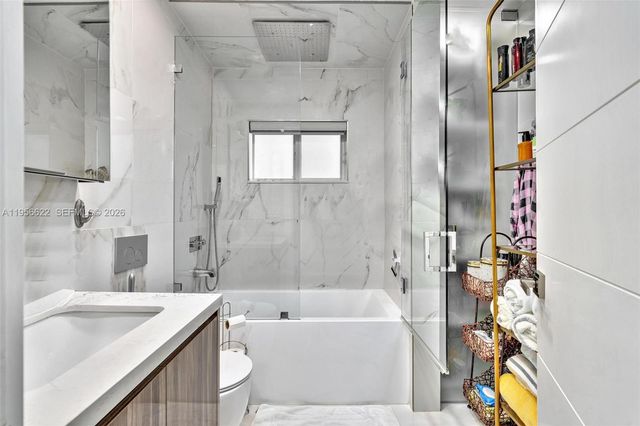 3388 SW 49th St, Hollywood, FL 33312