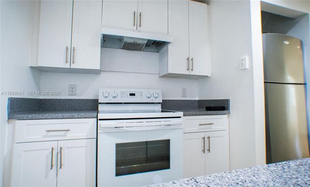 8260 SW 210th St 210, Cutler Bay, FL 33189