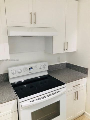 8260 SW 210th St 210, Cutler Bay, FL 33189