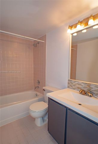 8260 SW 210th St 210, Cutler Bay, FL 33189