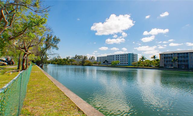 8260 SW 210th St 210, Cutler Bay, FL 33189