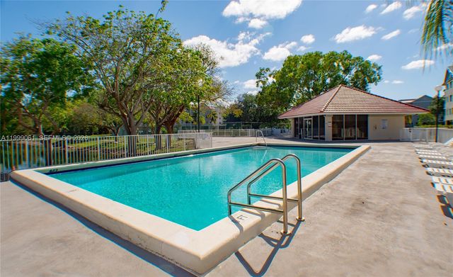 8260 SW 210th St 210, Cutler Bay, FL 33189