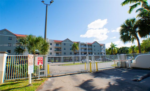 8260 SW 210th St 210, Cutler Bay, FL 33189