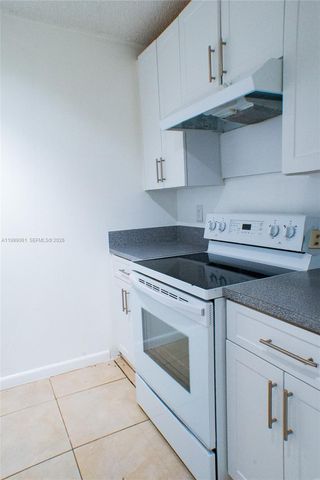 8260 SW 210th St 210, Cutler Bay, FL 33189