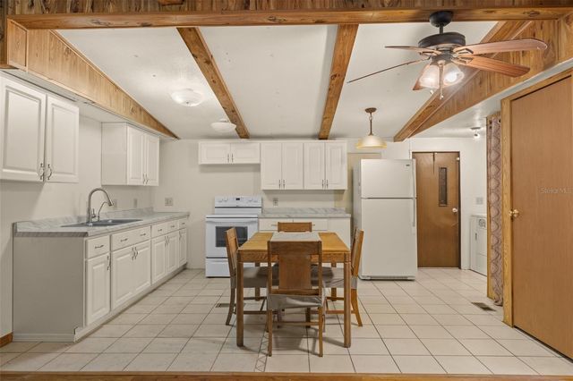 3909 S CEDAR TERRACE, Homosassa, FL 34448