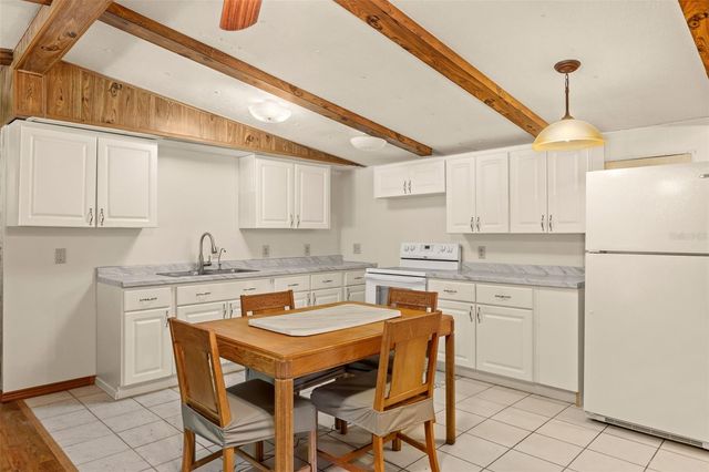 3909 S CEDAR TERRACE, Homosassa, FL 34448