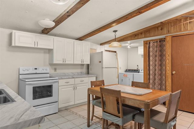 3909 S CEDAR TERRACE, Homosassa, FL 34448