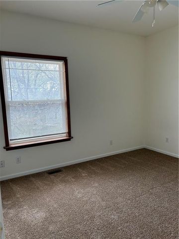 711 Kiowa Street, Leavenworth, KS 66048