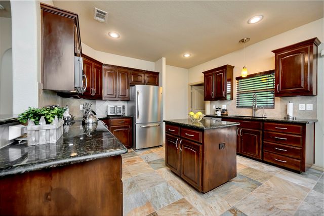 13149 Larks View Point, Fort Worth, TX 76244
