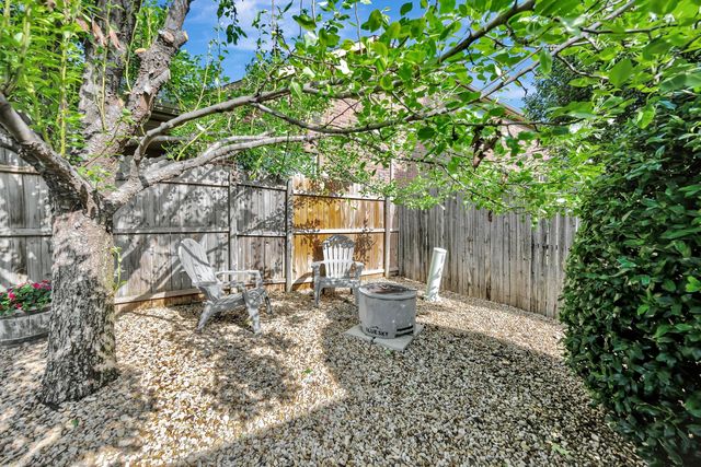 13149 Larks View Point, Fort Worth, TX 76244