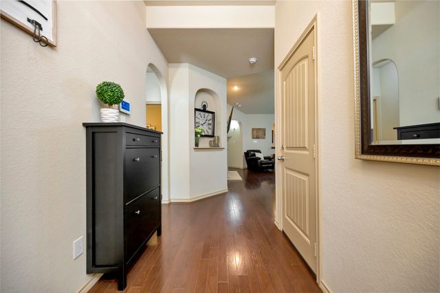 13149 Larks View Point, Fort Worth, TX 76244