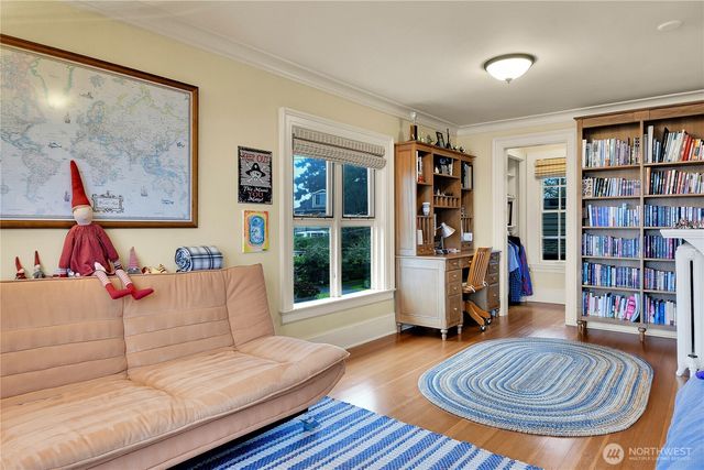 406 Galer Street, Seattle, WA 98109