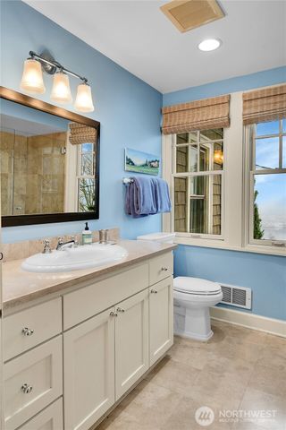 406 Galer Street, Seattle, WA 98109