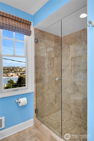 406 Galer Street, Seattle, WA 98109