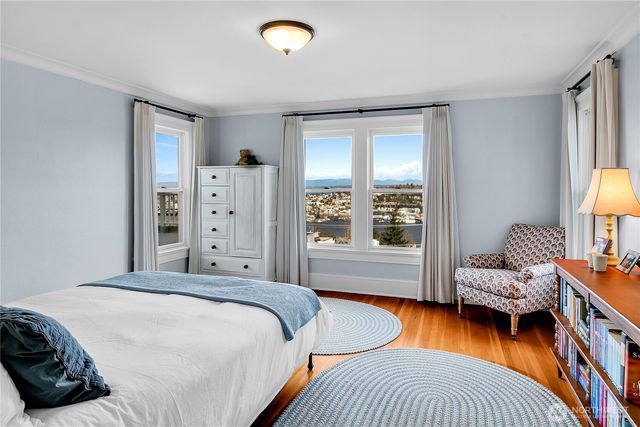 406 Galer Street, Seattle, WA 98109