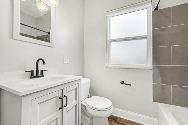 3519 Mchenry Avenue, Cincinnati, OH 45225