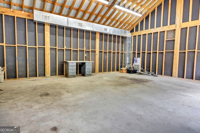 560 Hawks Trail, Newborn, GA 30056