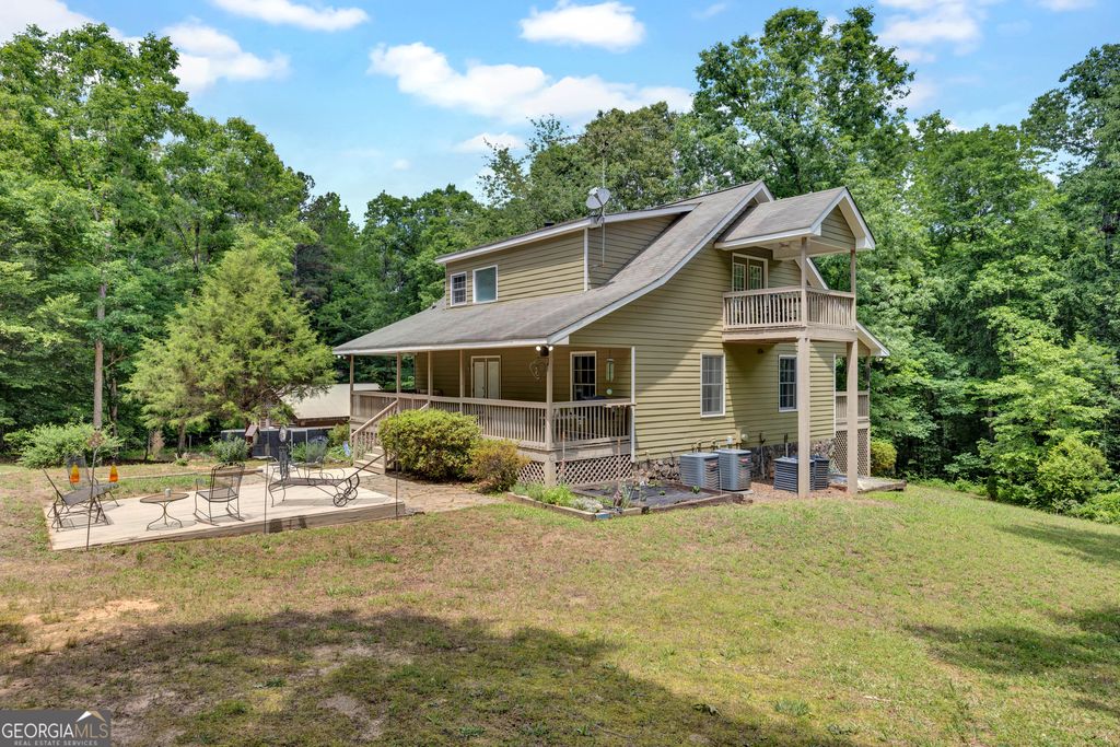 560 Hawks Trail, Newborn, GA 30056