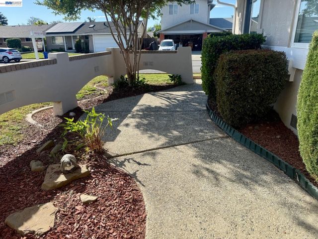 34104 Cromwell Pl, Fremont, CA 94555