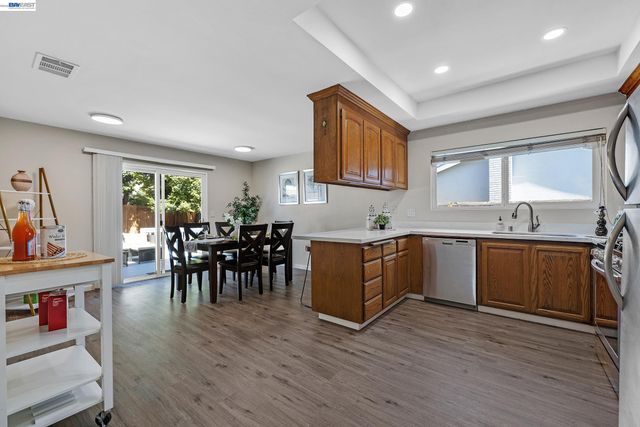 34104 Cromwell Pl, Fremont, CA 94555