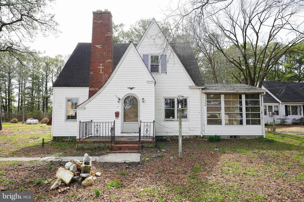 7 HALL HIGHWAY, Crisfield, MD 21817