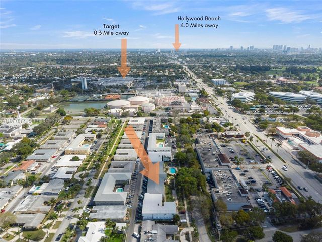 3701 Tyler St 211, Hollywood, FL 33021