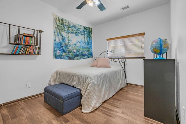 134 S Star Ridge Circle, The Woodlands, TX 77382