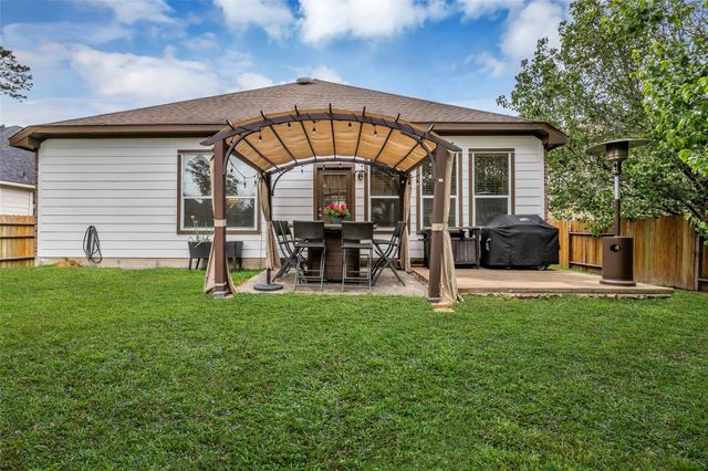 134 S Star Ridge Circle, The Woodlands, TX 77382