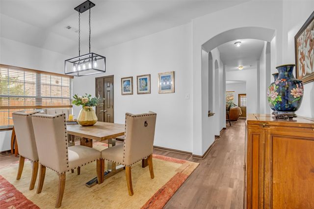 134 S Star Ridge Circle, The Woodlands, TX 77382