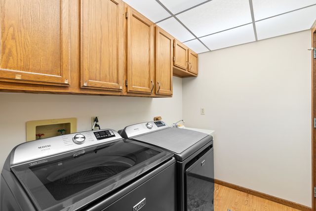 606 E Edgelawn Drive, Plano, IL 60545