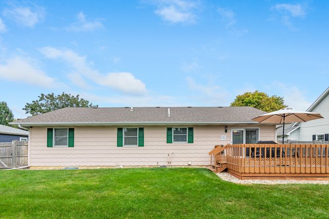 606 E Edgelawn Drive, Plano, IL 60545