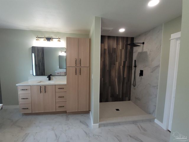 3225 Hwy 297 A, Cantonment, FL 32533
