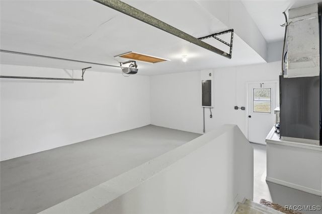 4601 S Gator Loop, Homosassa, FL 34448