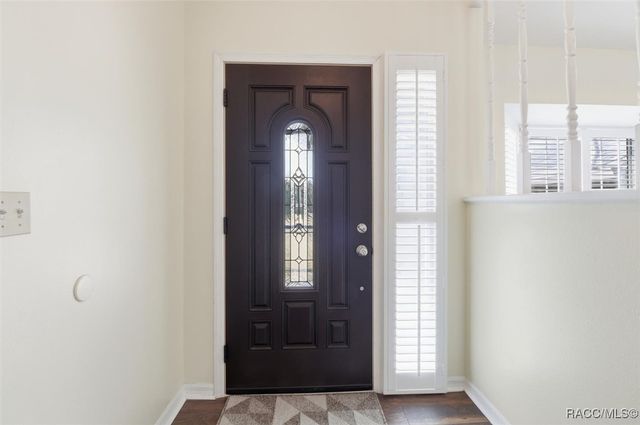 4601 S Gator Loop, Homosassa, FL 34448