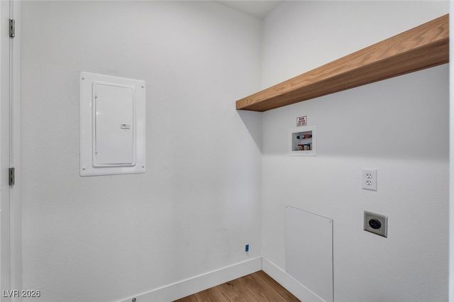 4498 Crystal Peak Drive, Las Vegas, NV 89115