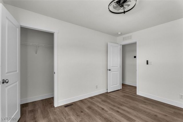 4498 Crystal Peak Drive, Las Vegas, NV 89115